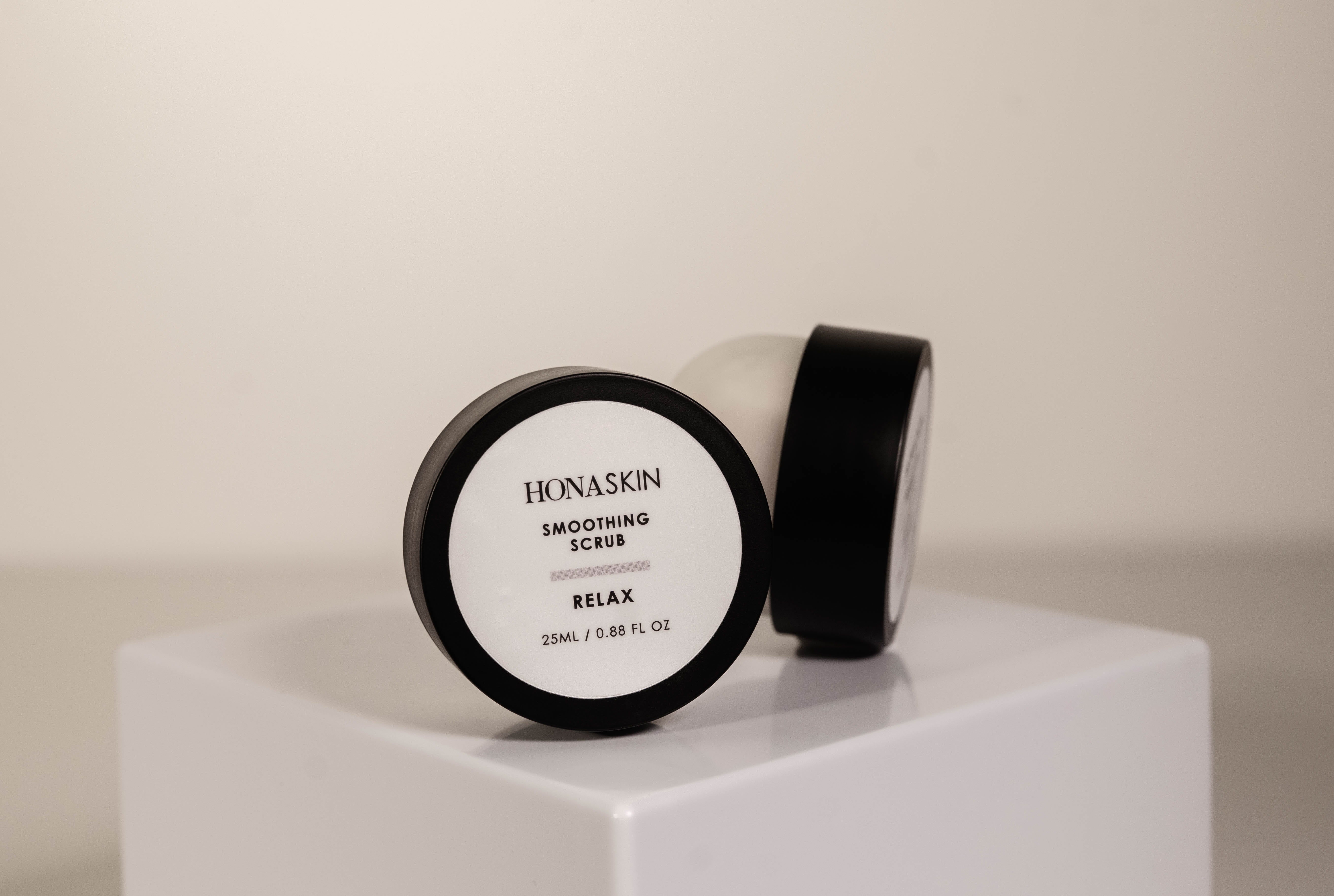 HONA SKIN Smoothing Scrub 25g
